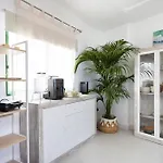 Apartamento Acogedor Con Vistas Al Mar En *