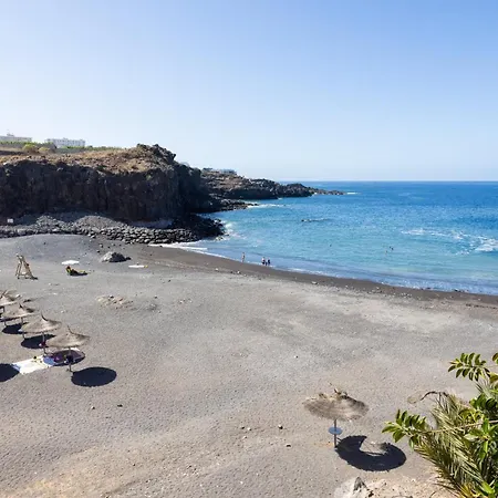 Acogedor Con Vistas Al Mar En Apartamento