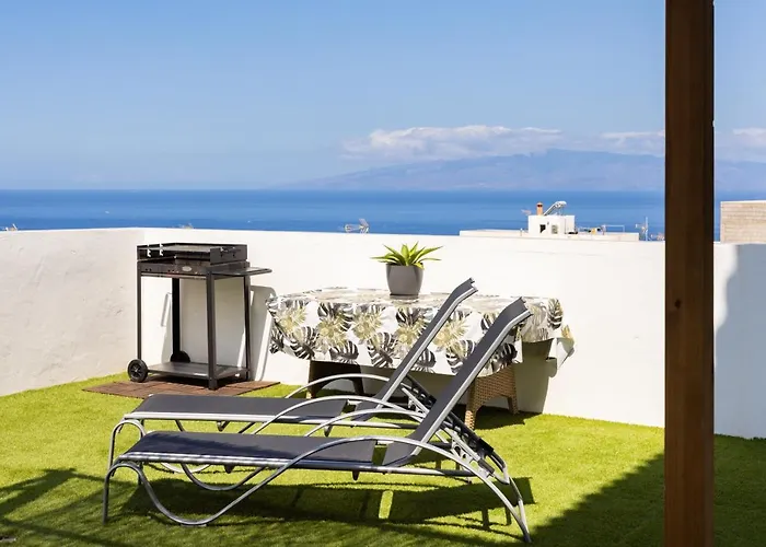 Acogedor Con Vistas Al Mar En * Адехе