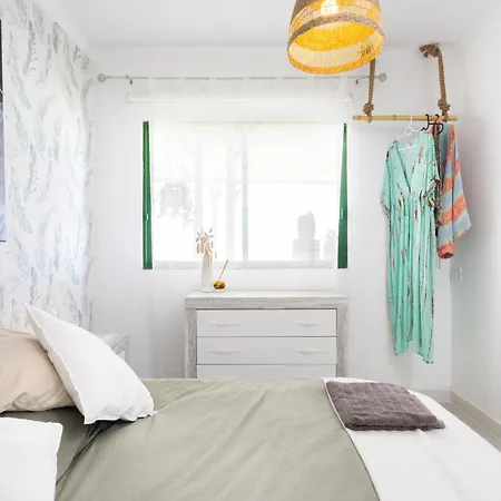 Acogedor Con Vistas Al Mar En 阿德耶